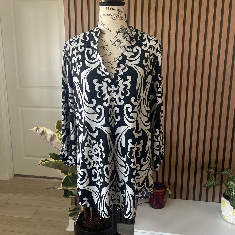Black and‎ White Print Long Sleeve Tunic Top Blouse Elegant Women's